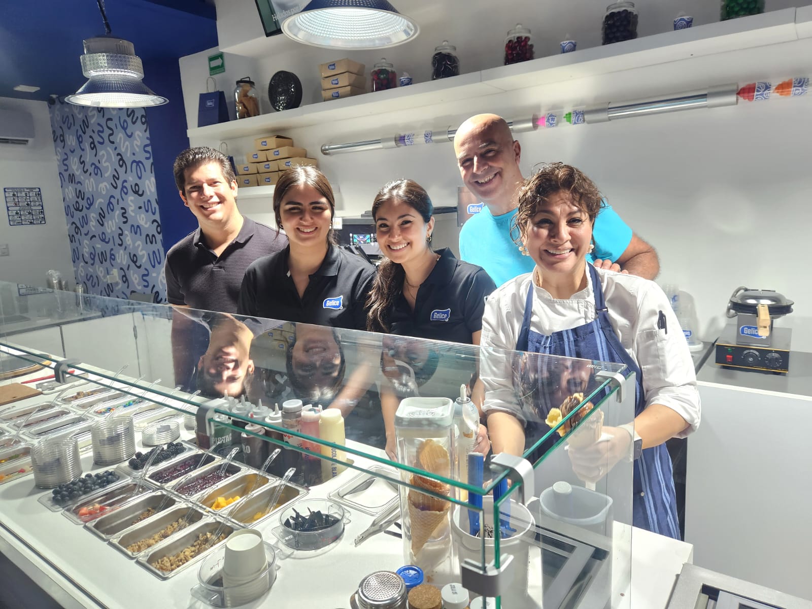 Famiglia gelice factory Cancún